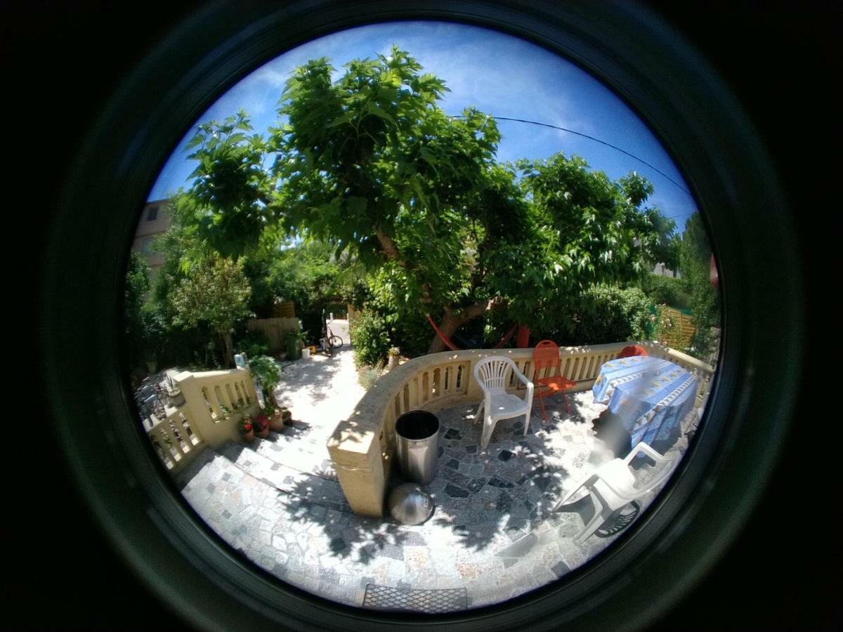 Goclands Tiny Cool Coliving Coworking Villa Garden Aix-en-Provence Exteriör bild