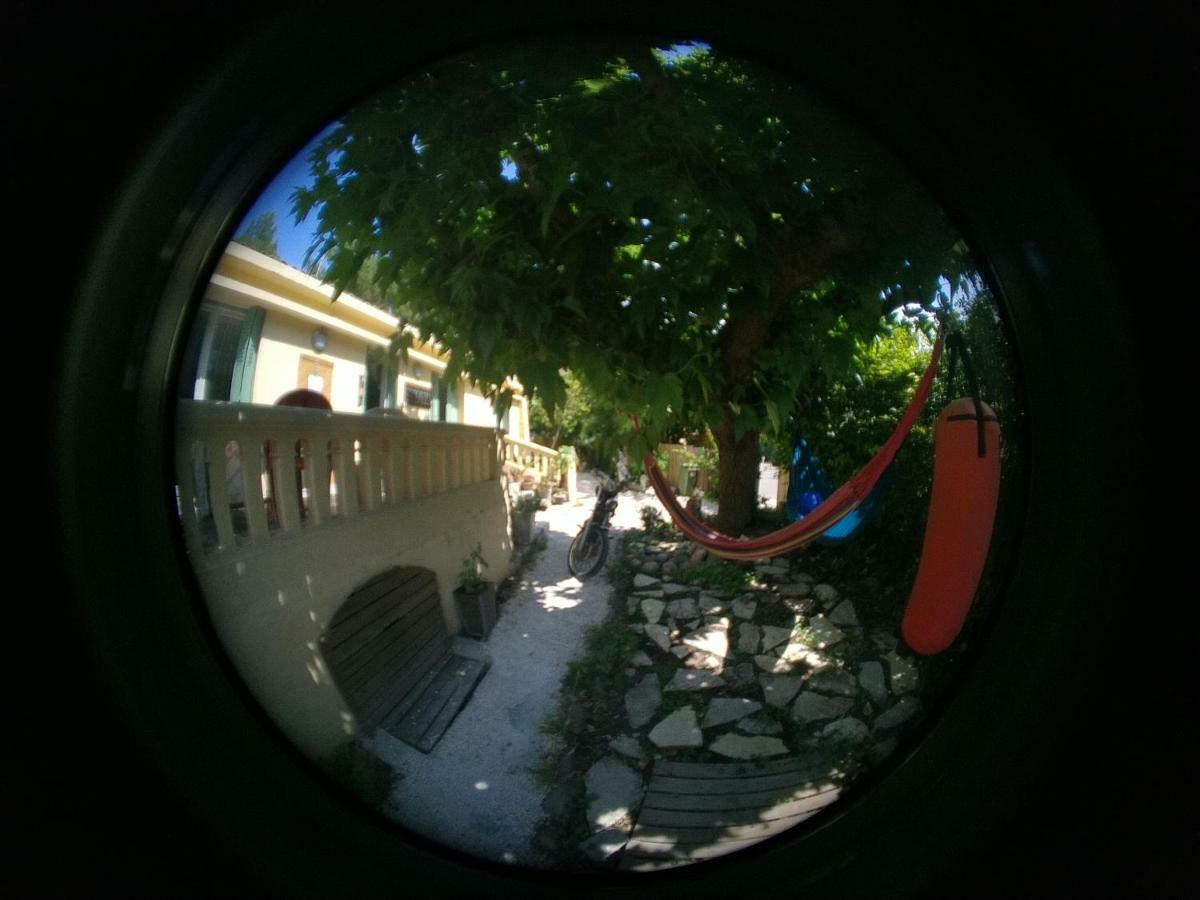 Goclands Tiny Cool Coliving Coworking Villa Garden Aix-en-Provence Exteriör bild